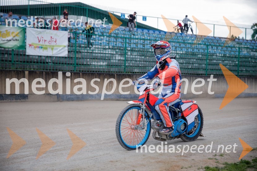 Zadnji uradni trening speedway na stadionu v športnem parku Ilirija