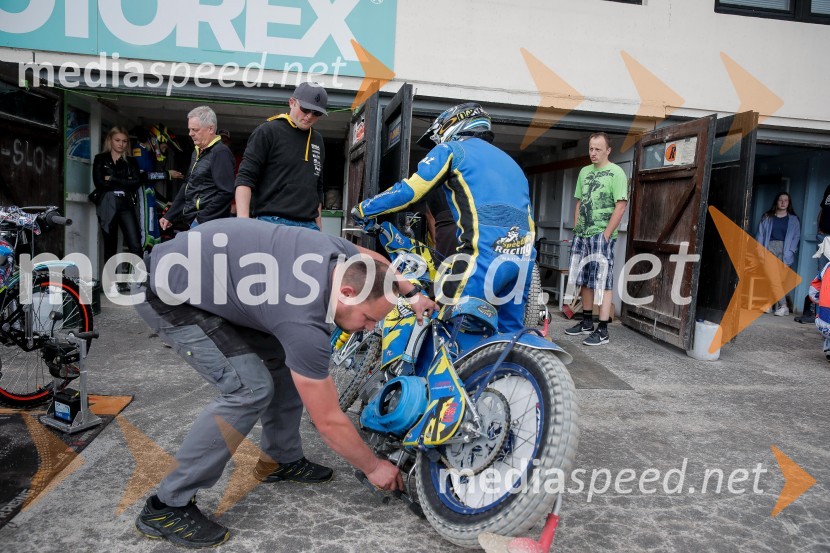 Zadnji uradni trening speedway na stadionu v športnem parku Ilirija