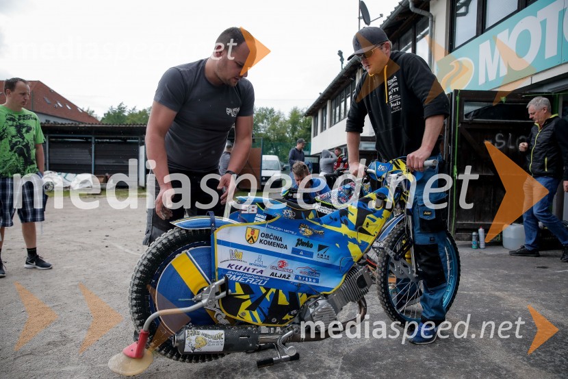 Zadnji uradni trening speedway na stadionu v športnem parku Ilirija