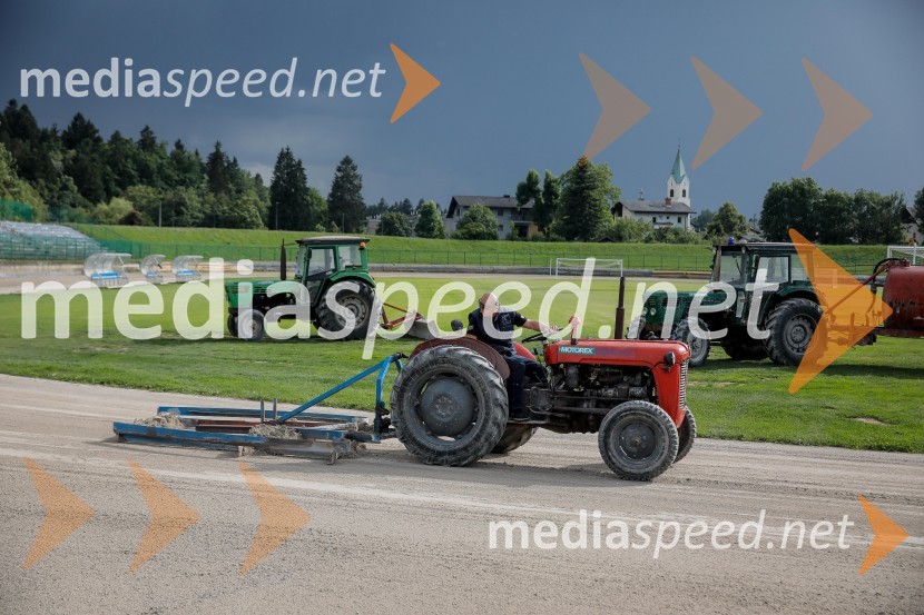 Zadnji uradni trening speedway na stadionu v športnem parku Ilirija