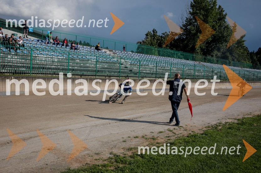 Zadnji uradni trening speedway na stadionu v športnem parku Ilirija