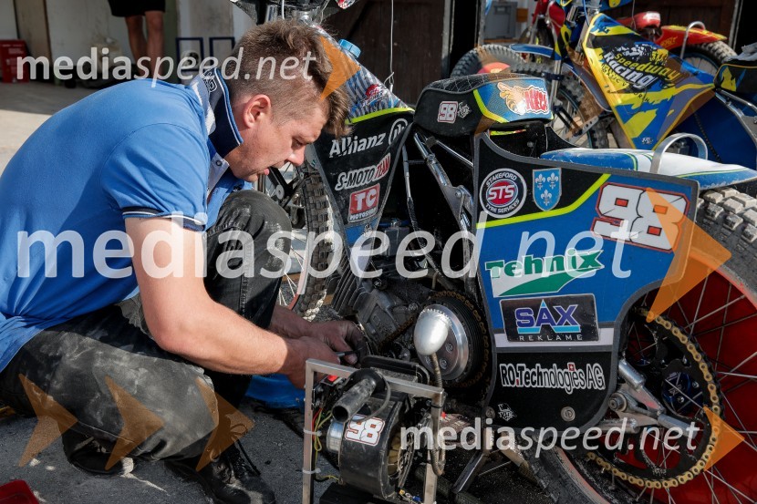 Zadnji uradni trening speedway na stadionu v športnem parku Ilirija