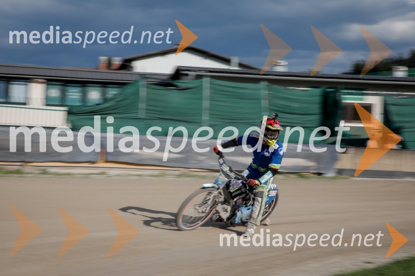 Zadnji uradni trening speedway na stadionu v športnem parku Ilirija