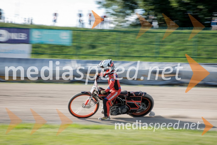 Zadnji uradni trening speedway na stadionu v športnem parku Ilirija
