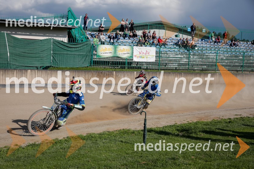 Zadnji uradni trening speedway na stadionu v športnem parku Ilirija