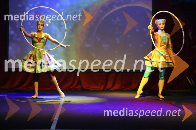 Nastop skupine SerpentesBerlitz, jezikovna šola, 130 let