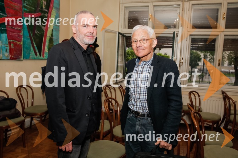  Feri Lainšček, pisatelj in pesnik;  ... Nagrada Desetnica v roke Jani Bauer