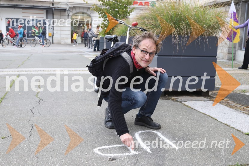  Boris Krabonja, humanitarec in UP-ornikPetkovi protesti v Mariboru