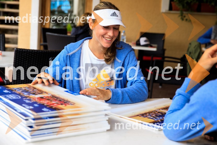  Kaja Juvan, teniška igralkaBlaž Rola in Bor Artnak, zmagovalca pokala Mime Jaušovec
