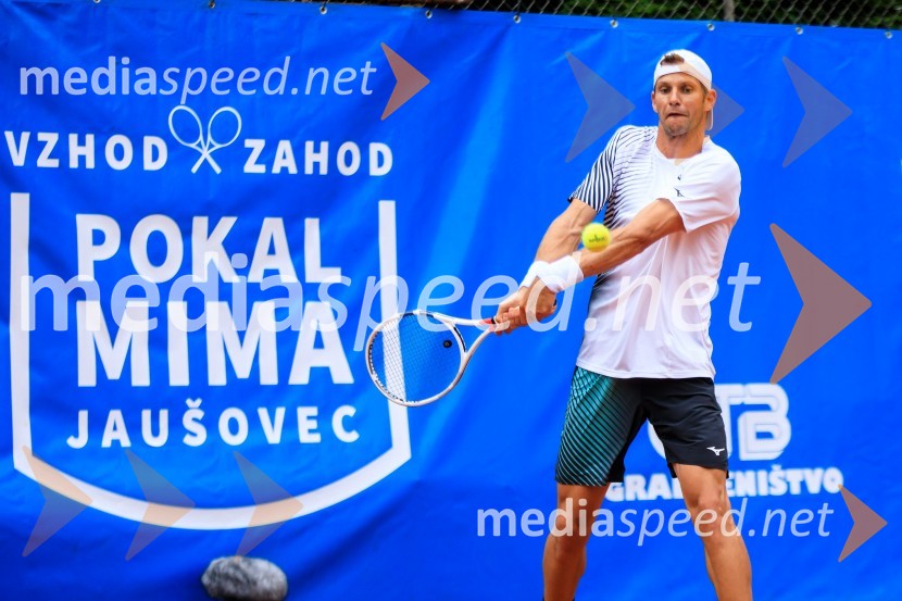  Blaž  Rola, teniški igralecBlaž Rola in Bor Artnak, zmagovalca pokala Mime Jaušovec