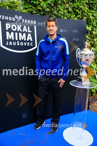  Aljaž Bedene, tenisačBlaž Rola in Bor Artnak, zmagovalca pokala Mime Jaušovec