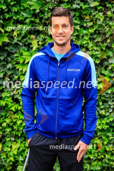  Aljaž Bedene, tenisačBlaž Rola in Bor Artnak, zmagovalca pokala Mime Jaušovec