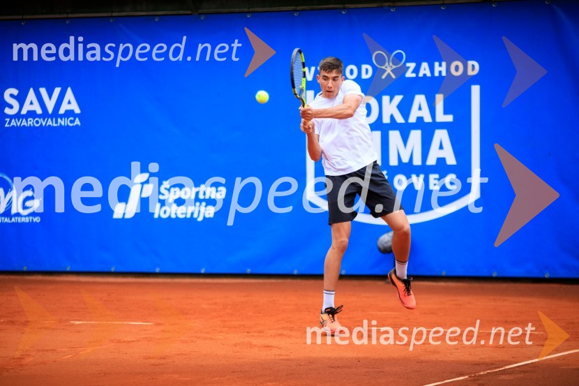  Matic Dimic, teniški igralecBlaž Rola in Bor Artnak, zmagovalca pokala Mime Jaušovec