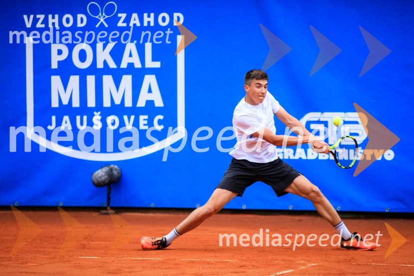  Matic Dimic, teniški igralecBlaž Rola in Bor Artnak, zmagovalca pokala Mime Jaušovec