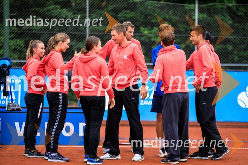  Pia Čuk, teniška igralka;  Živa Falkner, teniška igralka;  Tamara  Zidanšek, teniška igralka;  Robi  Cokan, kapetan vzhoda;  Blaž  Rola, teniški igralecBlaž Rola in Bor Artnak, zmagovalca pokala Mime Jaušovec