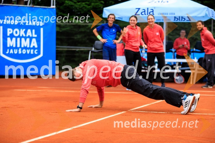  Robi  Cokan, kapetan vzhodaBlaž Rola in Bor Artnak, zmagovalca pokala Mime Jaušovec