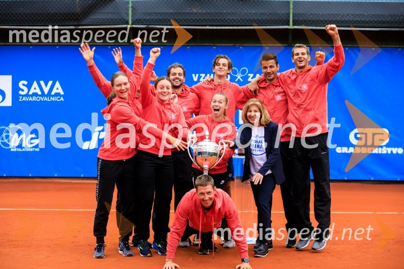  Živa Falkner, teniška igralka;  Tamara  Zidanšek, teniška igralka;  Nik  Razboršek, teniški igralec;  Robi  Cokan, kapetan vzhoda;  Pia Čuk, teniška igralka;  Bor Artnak, teniški igralec;  Mima  Jaušovec, nekdanja slovenska tenisačica;  Mike Urbanija, teniški igralec;  Blaž  Rola, teniški igralecBlaž Rola in Bor Artnak, zmagovalca pokala Mime Jaušovec