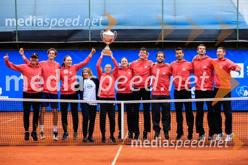  ... ;  Bor Artnak, teniški igralec;  Živa Falkner, teniška igralka;  Mima  Jaušovec, nekdanja slovenska tenisačica;  Pia Čuk, teniška igralka;  Tamara  Zidanšek, teniška igralka;  Blaž  Vidovič, teniški igralec;  Nik  Razboršek, teniški igralec;  Mike Urbanija, teniški igralec;  Blaž  Rola, teniški igralec;  Robi  Cokan, kapetan vzhodaBlaž Rola in Bor Artnak, zmagovalca pokala Mime Jaušovec