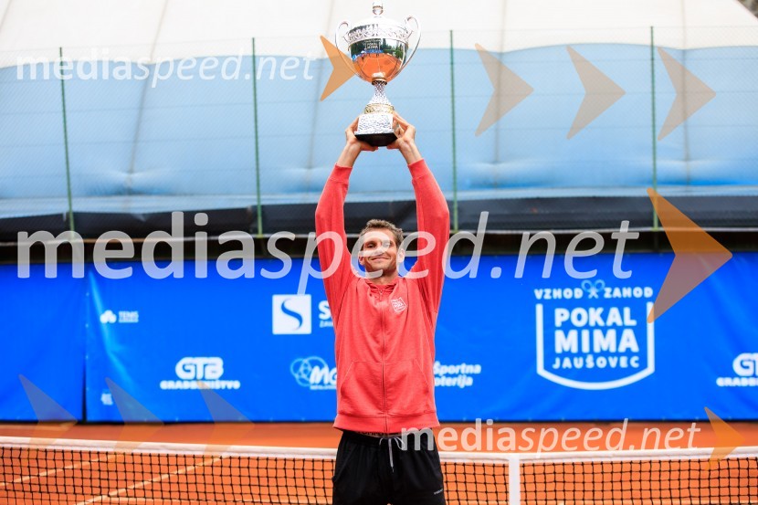  Blaž  Rola, teniški igralecBlaž Rola in Bor Artnak, zmagovalca pokala Mime Jaušovec