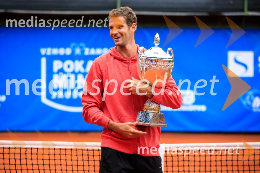  Blaž  Rola, teniški igralecBlaž Rola in Bor Artnak, zmagovalca pokala Mime Jaušovec