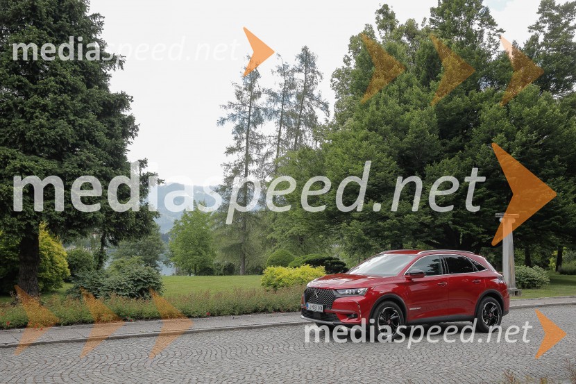 Predstavitev DS7 Crossback in DS3 Crossback