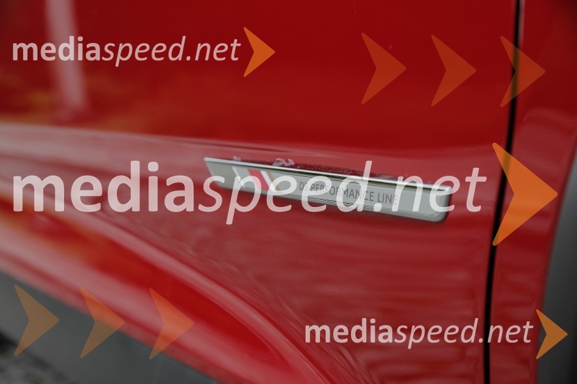 Predstavitev DS7 Crossback in DS3 Crossback