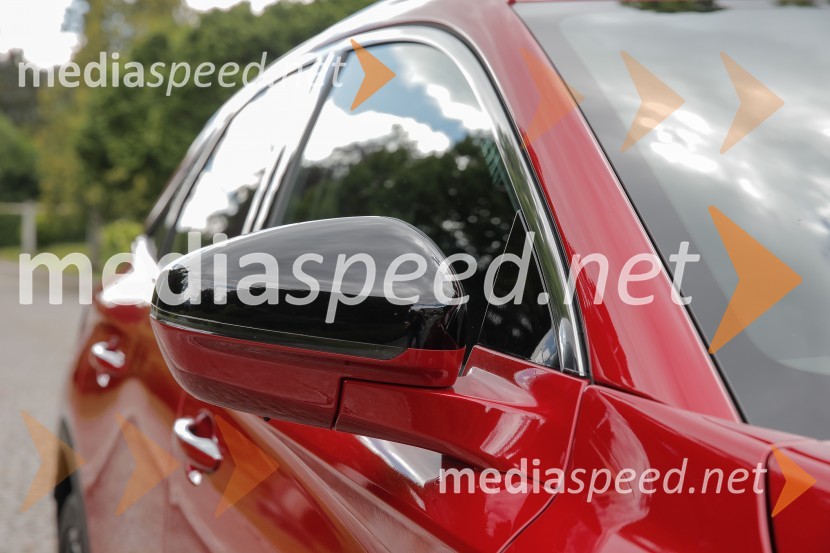 Predstavitev DS7 Crossback in DS3 Crossback