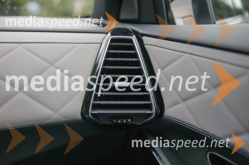 Predstavitev DS7 Crossback in DS3 Crossback