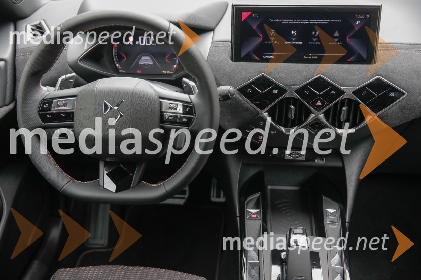 Predstavitev DS7 Crossback in DS3 Crossback