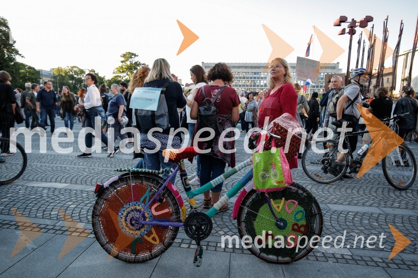 Petkov protest tokrat ni potekal na kolesih