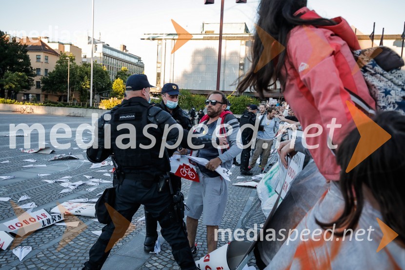 Petkov protest tokrat ni potekal na kolesih