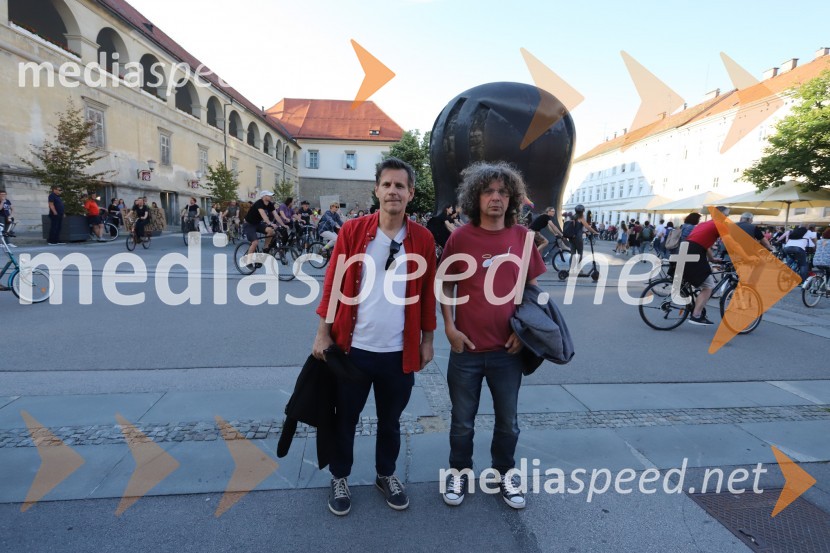  Aljoša Ternovšek, igralec;  Matjaž Latin, režiser in igralecProtest v Mariboru