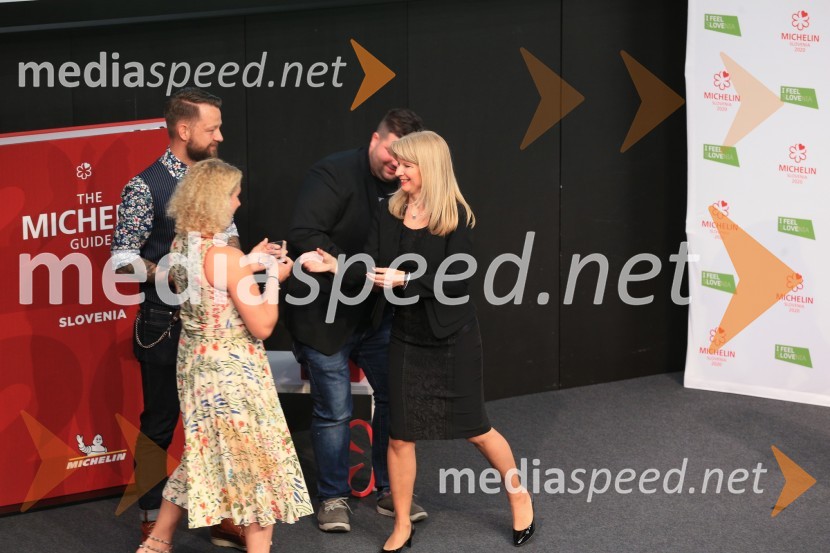  Ana Roš Stojan, kuharska mojstrica in najboljša chefinja na svetu po izboru akademije The World's 50 Best Restaurants ter direktorica Hiše Franko;  ... Razglasitev Michelinovih zvezdic v Sloveniji