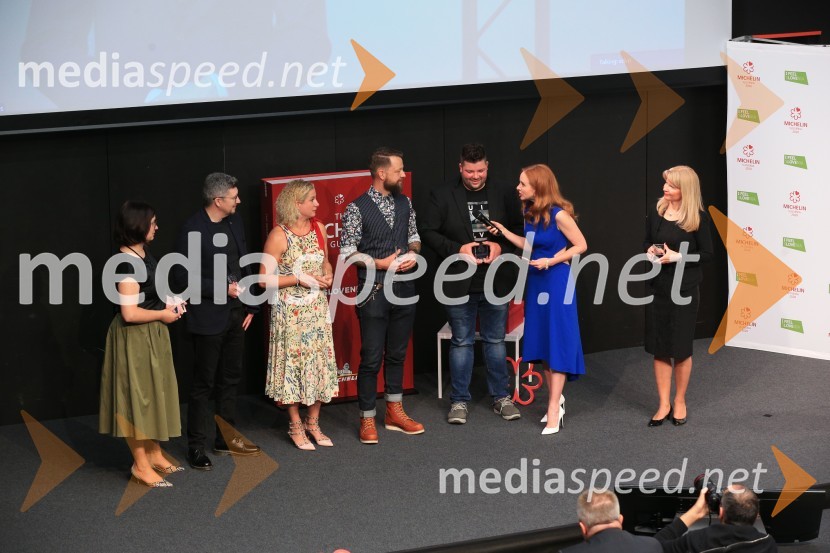  ... ;  ... ;  Ana Roš Stojan, kuharska mojstrica in najboljša chefinja na svetu po izboru akademije The World's 50 Best Restaurants ter direktorica Hiše Franko;  Bine Volčič, kuharski mojster;  ... ;  Mojca Mavec, voditeljica; mag. Maja Pak Olaj, direktorica, Slovenska turistična organizacijaRazglasitev Michelinovih zvezdic v Sloveniji