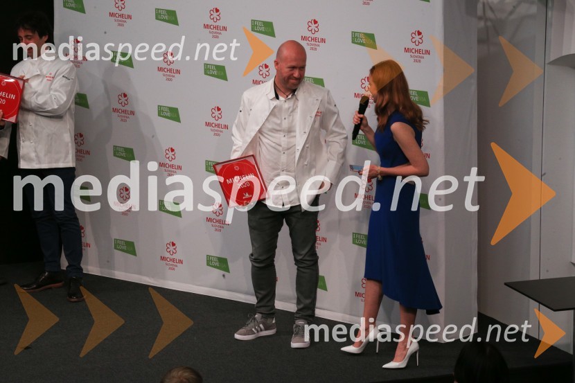  Uroš Štefelin, kuharski mojster, Villa Podvin;  Mojca Mavec, voditeljicaRazglasitev Michelinovih zvezdic v Sloveniji