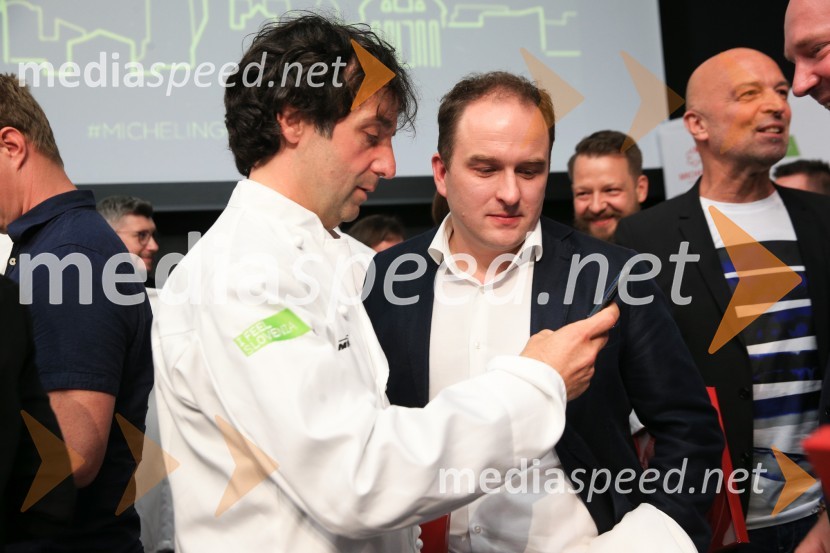  Tomaž Kavčič, kuharski mojster, Pri Lojzetu, Zemono, podpredsednik BASS;  ... Razglasitev Michelinovih zvezdic v Sloveniji