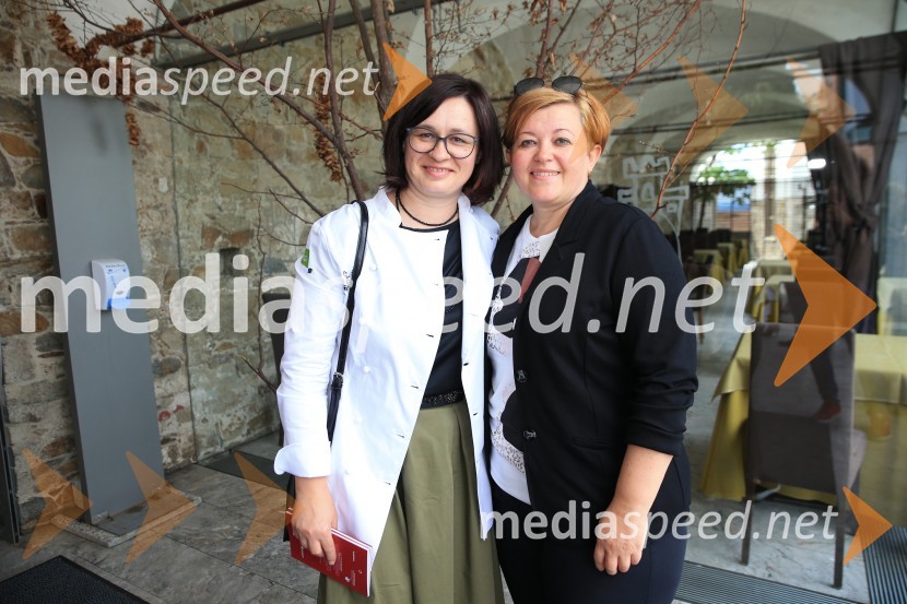  Ksenija Krajšek Mahorčič, kuharska mojstrica, Mahorčič;  Tanja Pintarič, Gostilna RajhRazglasitev Michelinovih zvezdic v Sloveniji