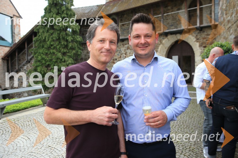  ... ;  Luka Jezeršek, Hiša kulinarike JezeršekRazglasitev Michelinovih zvezdic v Sloveniji