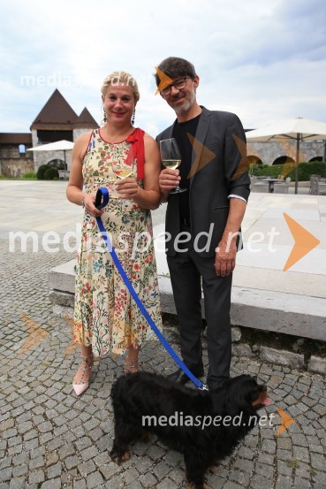  Ana Roš Stojan, kuharska mojstrica in najboljša chefinja na svetu po izboru akademije The World's 50 Best Restaurants ter direktorica Hiše Franko;  Valter Kramar, Hiša FrankoRazglasitev Michelinovih zvezdic v Sloveniji