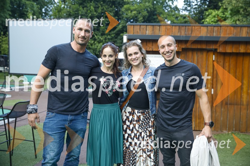  Miha Krušič, koreograf, plesalec;  Ana Klašnja, balerina;  Nina Ogrin, plesalka;  Filip Kržišnik, F&B AcrobaticsGeneracija ples, premiera kratkega filma