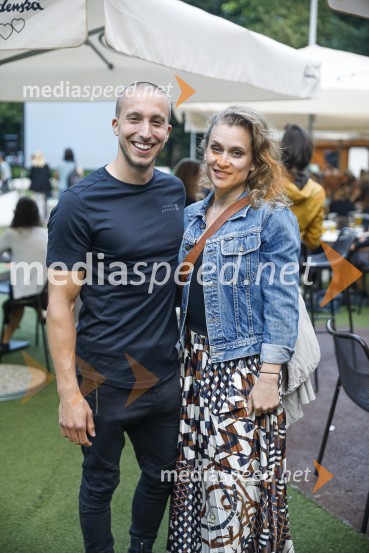  Filip Kržišnik, F&B Acrobatics;  Nina Ogrin, plesalkaGeneracija ples, premiera kratkega filma