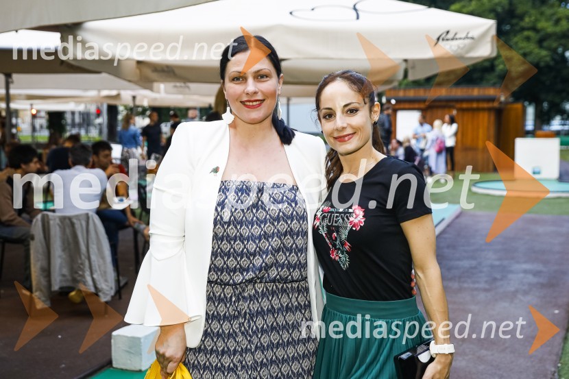  Nuška Drašček, pevka;  Ana Klašnja, balerinaGeneracija ples, premiera kratkega filma