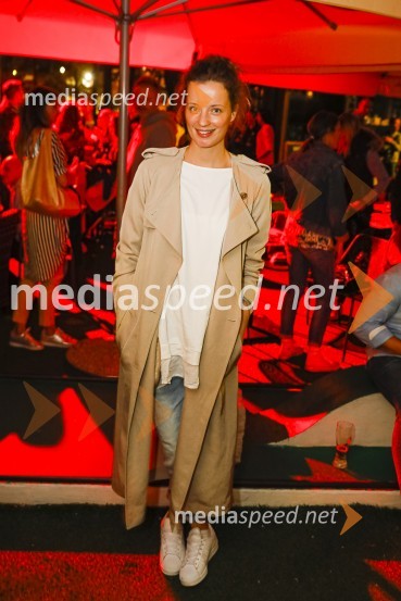  Ajda Smrekar, igralkaGeneracija ples, premiera kratkega filma