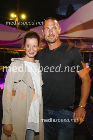  Ajda Smrekar, igralka;  Miha Krušič, koreograf, plesalecGeneracija ples, premiera kratkega filma