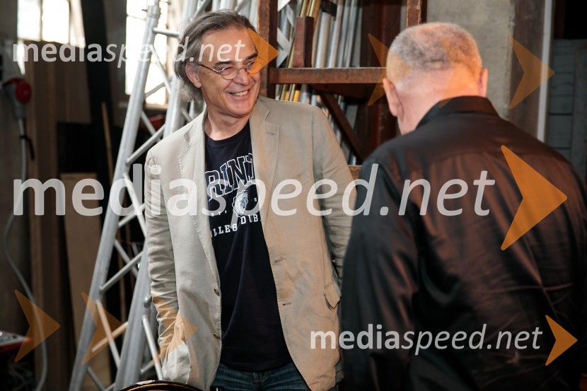   Igor  Samobor, igralec, ravnatelj SNG Drama Ljubljana;  Ivica Buljan, režiserNovinarska konferenca ob razgrnitvi programa 54. festivala BITEF in podelitvi festivalskih nagrad