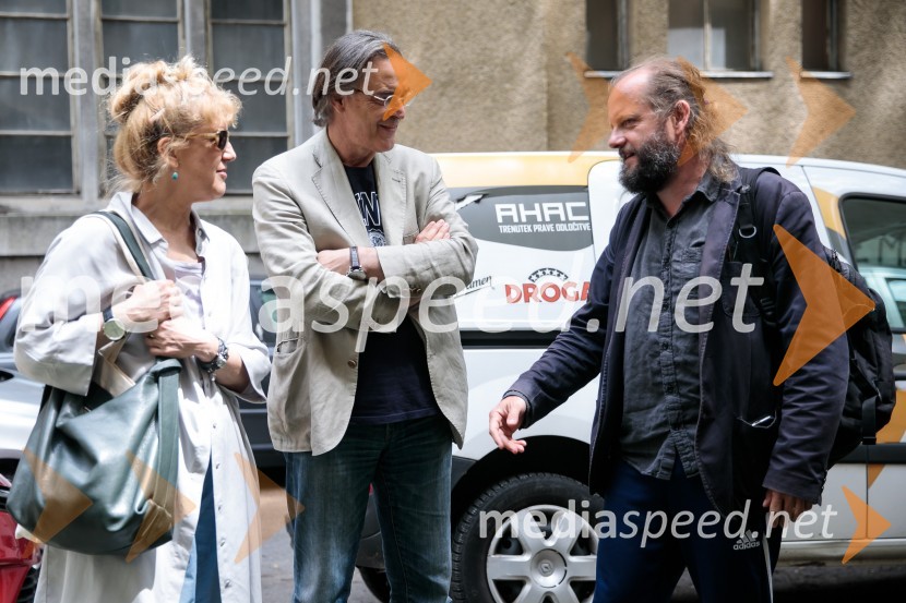  Barbara Hieng Samobor, direktorica in umetniška vodja MGL;   Igor  Samobor, igralec, ravnatelj SNG Drama Ljubljana;  Sebastijan  Horvat, režiserNovinarska konferenca ob razgrnitvi programa 54. festivala BITEF in podelitvi festivalskih nagrad