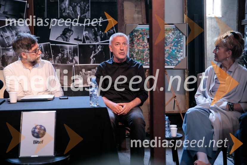  Ivan  Medenica, gledališki kritik, umetniški direktor festivala BITEF;  Ivica Buljan, režiser;  Barbara Hieng Samobor, direktorica in umetniška vodja MGLNovinarska konferenca ob razgrnitvi programa 54. festivala BITEF in podelitvi festivalskih nagrad