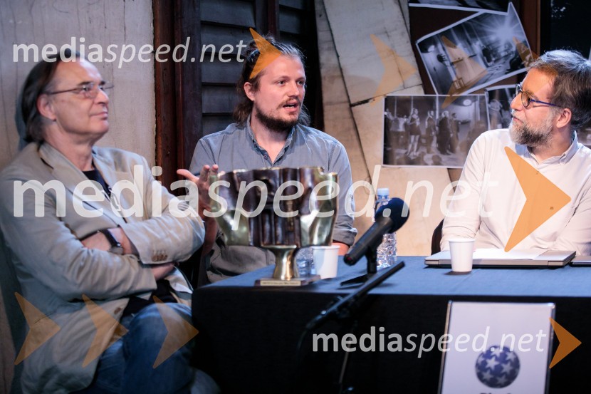   Igor  Samobor, igralec, ravnatelj SNG Drama Ljubljana;  Žiga  Divjak, režiser;  Ivan  Medenica, gledališki kritik, umetniški direktor festivala BITEFNovinarska konferenca ob razgrnitvi programa 54. festivala BITEF in podelitvi festivalskih nagrad