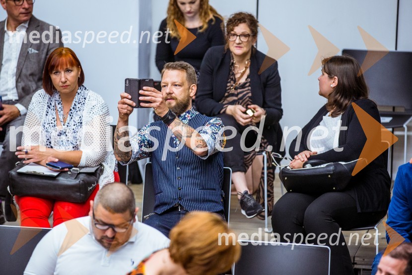  Bine Volčič, kuharski mojsterRazglasitev Michelinovih zvezdic v Sloveniji