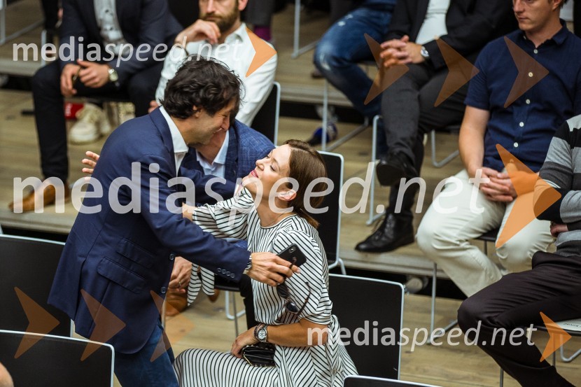  Tomaž Kavčič, kuharski mojster, Pri Lojzetu, Zemono, podpredsednik BASSRazglasitev Michelinovih zvezdic v Sloveniji